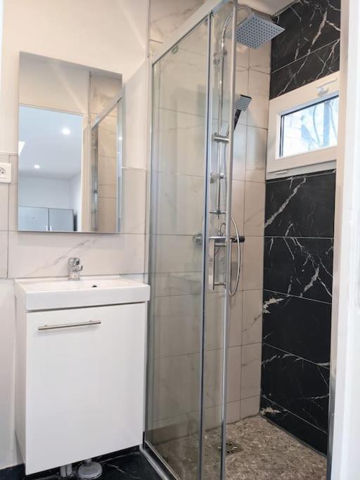 Grande Maison Renovee A 7 Min Du Metro * Romainville