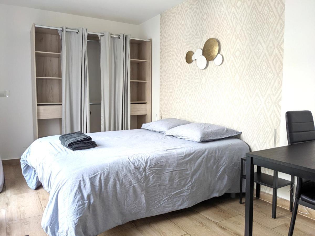 Villa Grande Maison Renovee A 7 Min Du Metro *